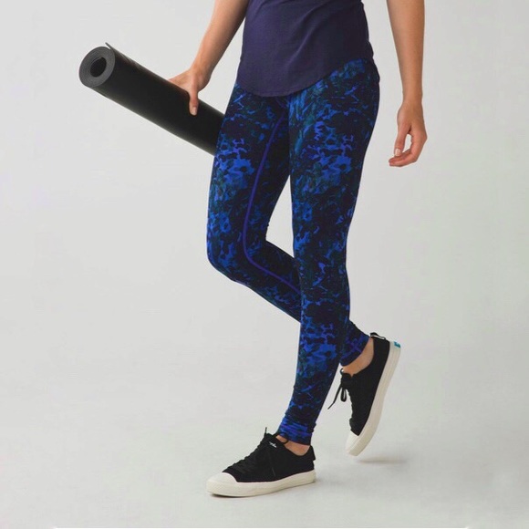 Lululemon Wunder Under Legging Blue Floral Print 8